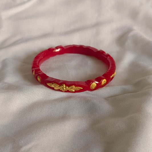 Red Lac Floral Gold Bangle - 2.2 (5.8 cm diameter)