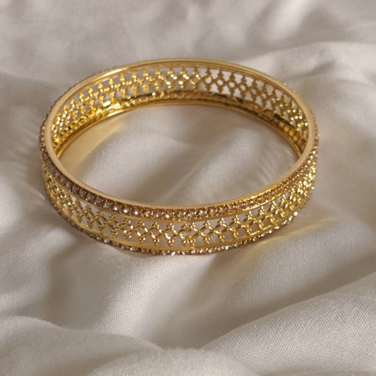 Gold Forming Lattice Bangle Set